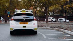 Autonoom-rijdende-LEAF-gaat-de-weg-op-in-Londen